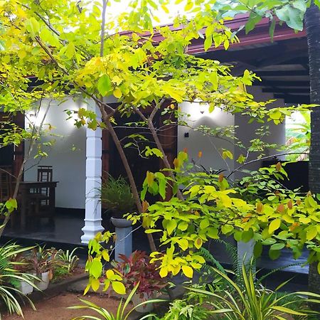 Yashi'S Place Sigiriya Exterior foto